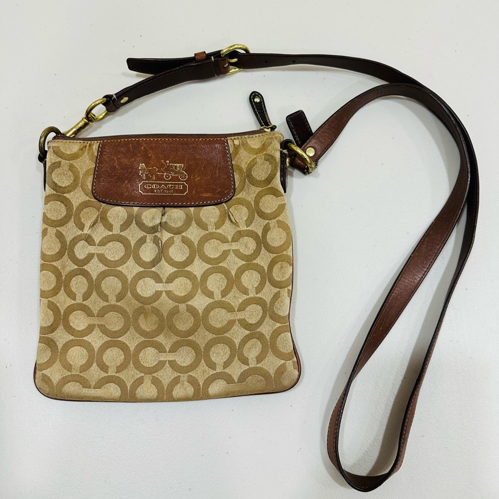 Coach signature‎ tan Madison OP Art Crossbody Bag G0894-41992